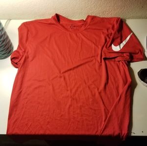 Nike t shirt dri-fit